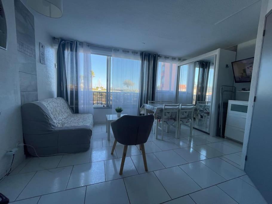 Superbe Appartement 6 Personnes Avec Piscine Secteur Richelieu, A 400M De La Plage Et A 650M Du Centre Port アグド エクステリア 写真