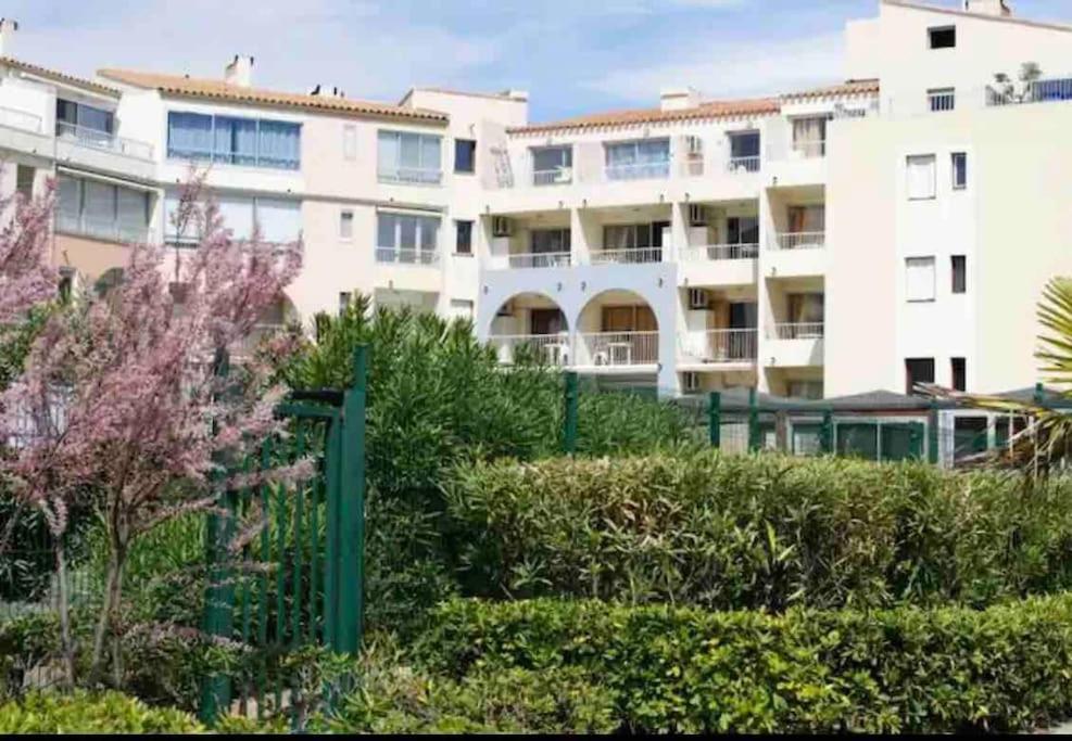 Superbe Appartement 6 Personnes Avec Piscine Secteur Richelieu, A 400M De La Plage Et A 650M Du Centre Port アグド エクステリア 写真