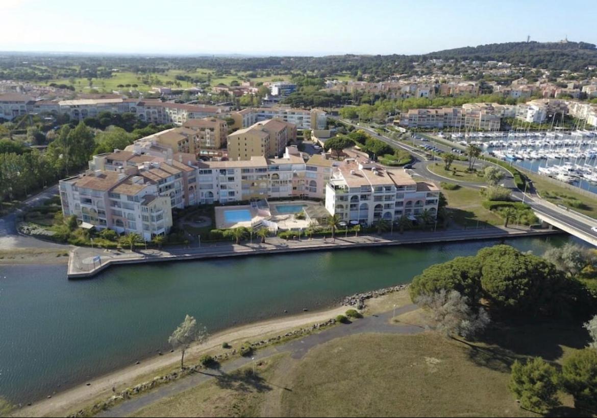Superbe Appartement 6 Personnes Avec Piscine Secteur Richelieu, A 400M De La Plage Et A 650M Du Centre Port アグド エクステリア 写真